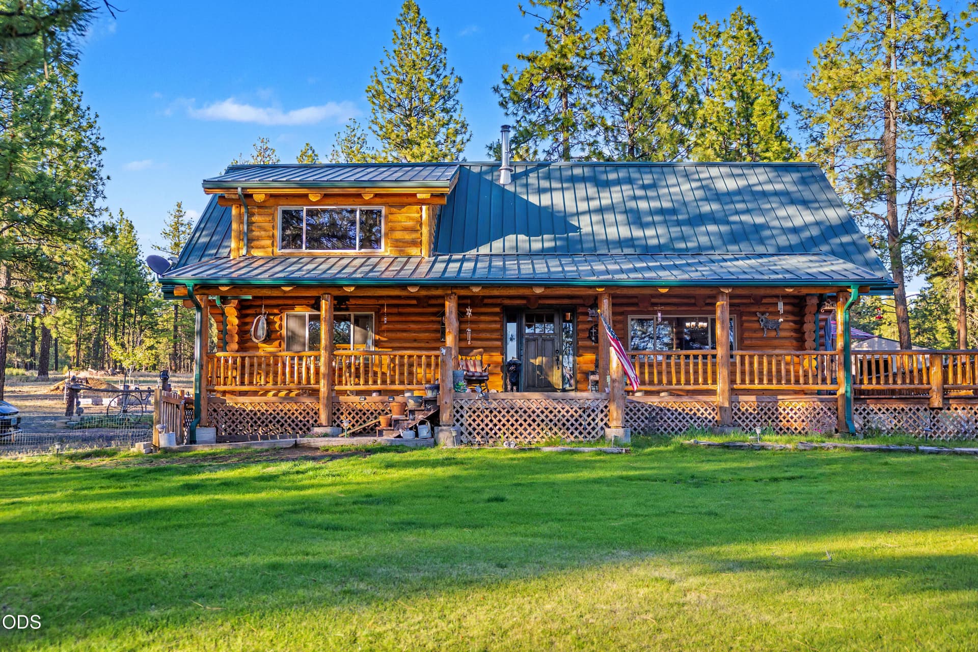 Front. Photo 1 of 61, 28333 Yonna Wood Road, Bonanza, OR 97623