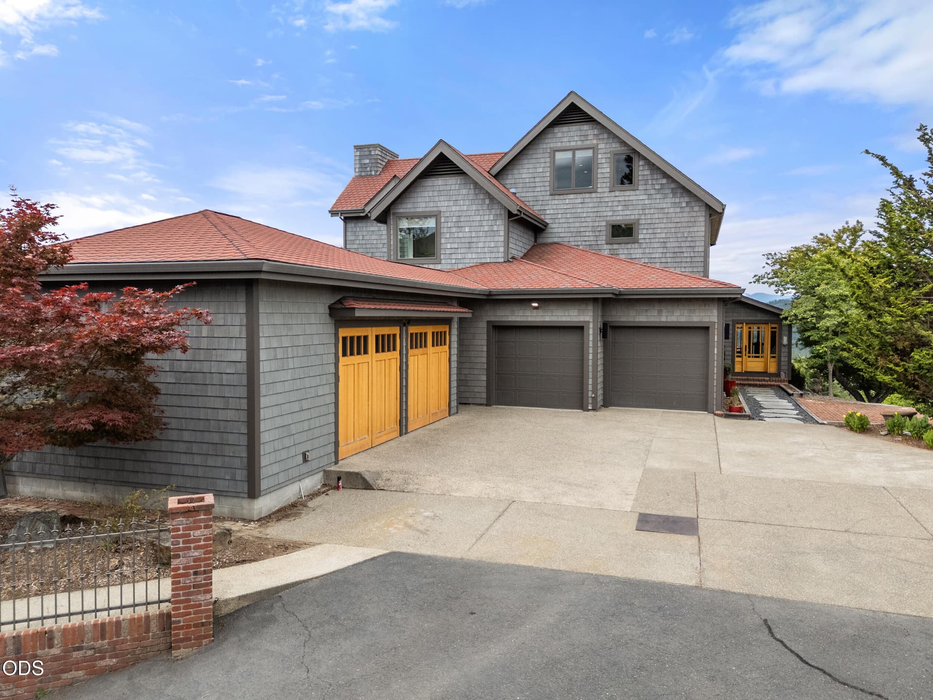 62_ 928 w woodside st-drone-02. Photo 3 of 50, 928 W Woodside Street, Grants Pass, OR 97527