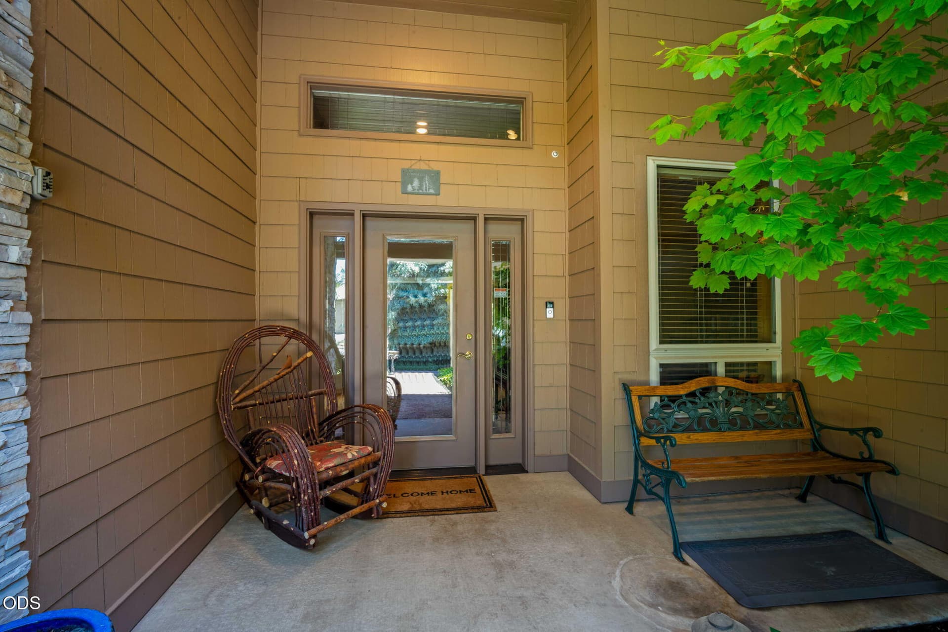 Exterior entry. Photo 5 of 51, 4 Bunker Lane, Sunriver, OR 97707