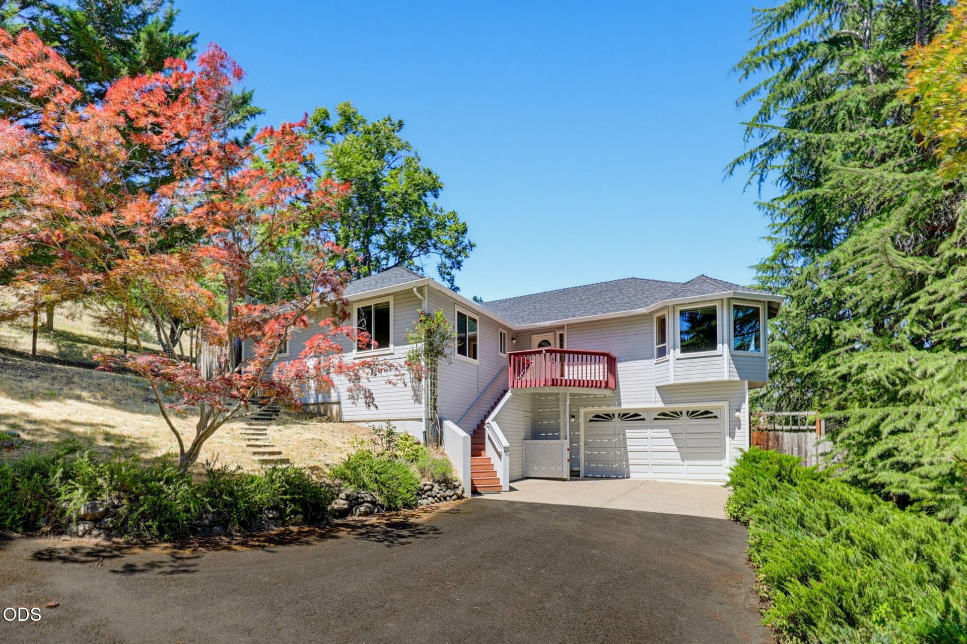 ApxWS00002. Photo 1 of 49, 457 Walnut Street, Ashland, OR 97520