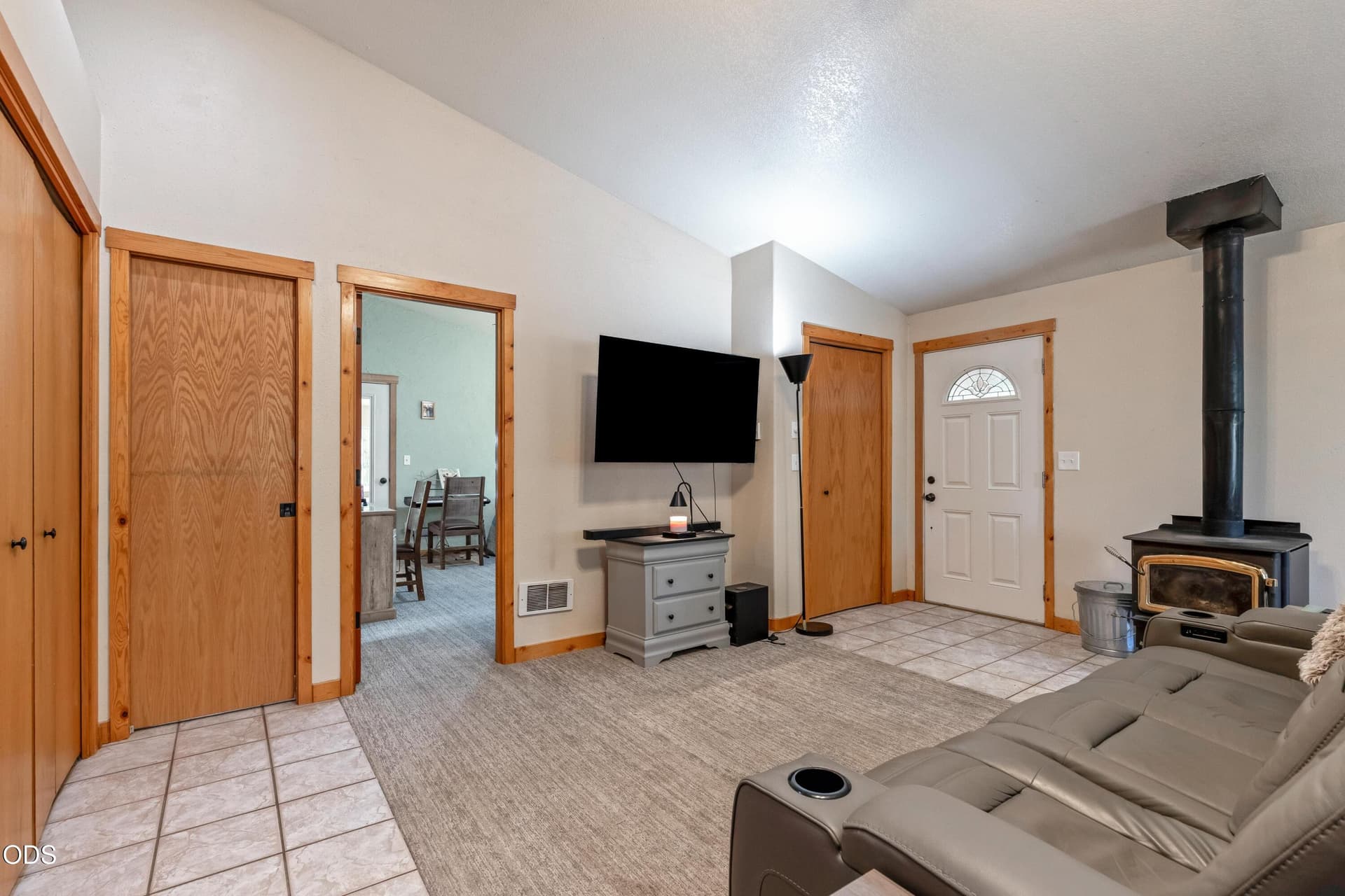 07. Photo 5 of 38, 17283 Kingfisher Drive, Bend, OR 97707