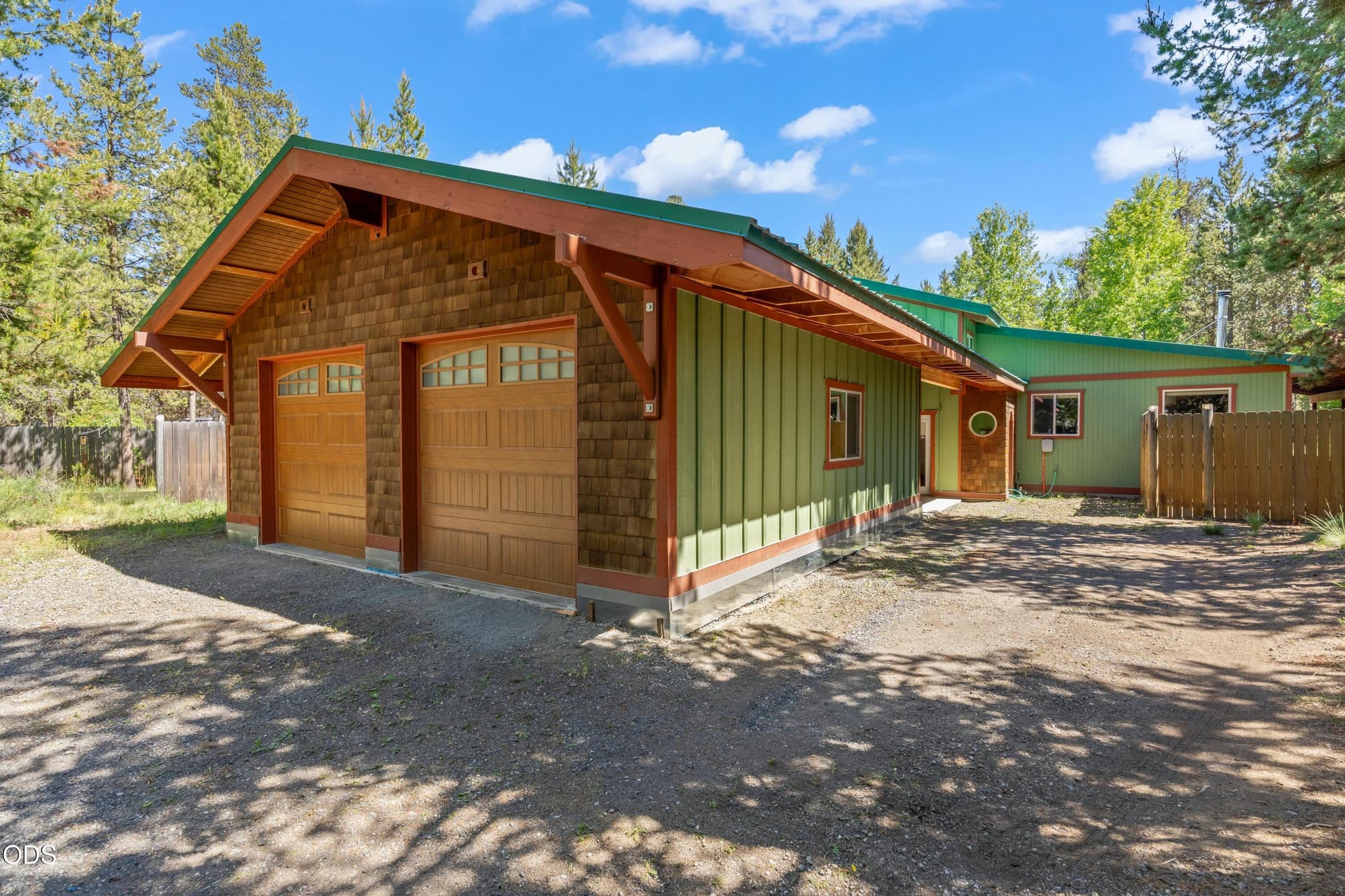 33. Photo 1 of 38, 17283 Kingfisher Drive, Bend, OR 97707
