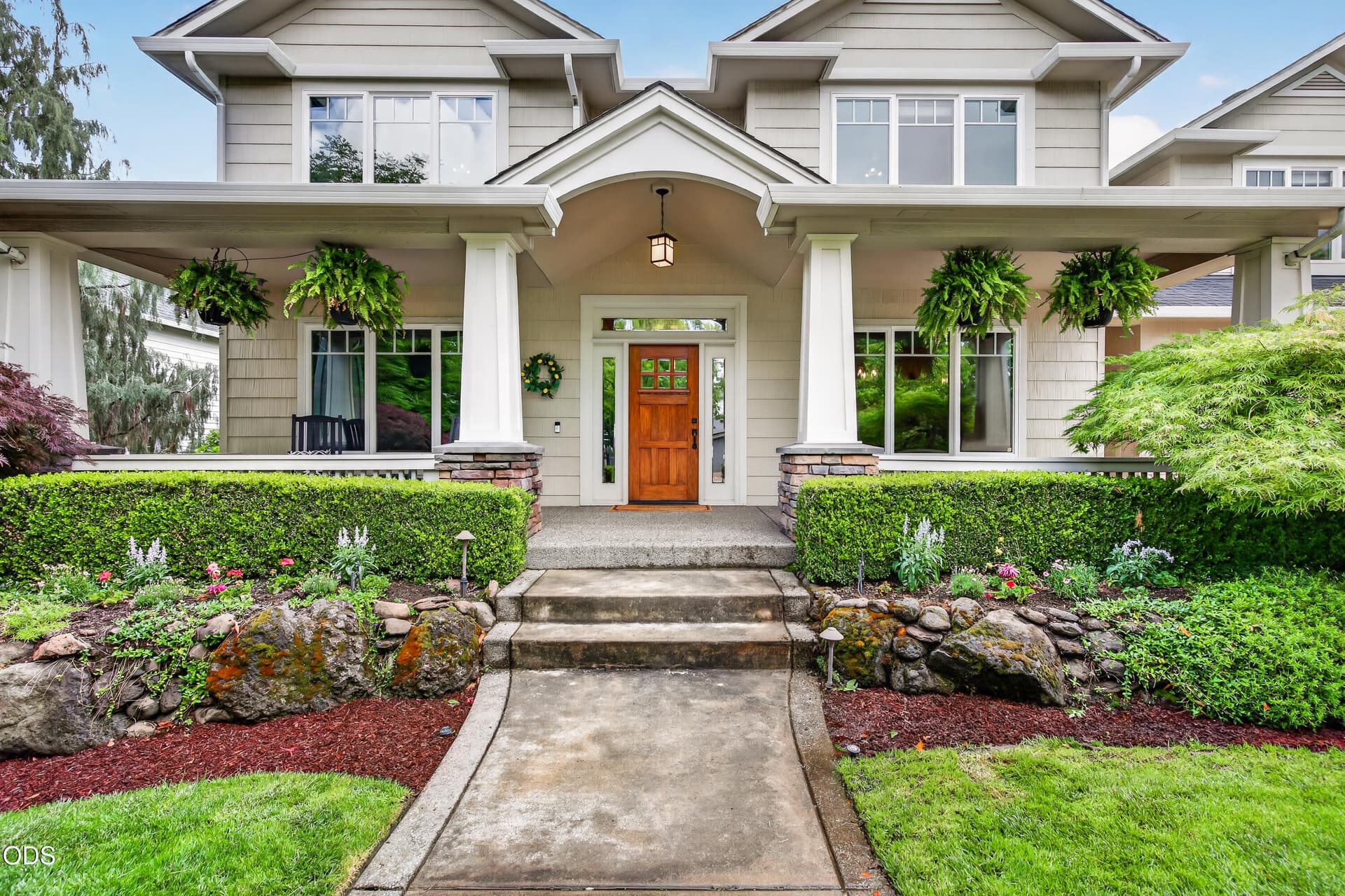 2. Photo 2 of 75, 2630 Kerrisdale Ridge Drive, Medford, OR 97504