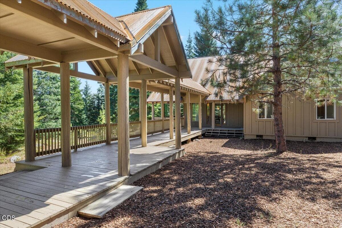 1. Photo 4 of 58, 42256 Skiway Drive, Klamath Falls, OR 97601