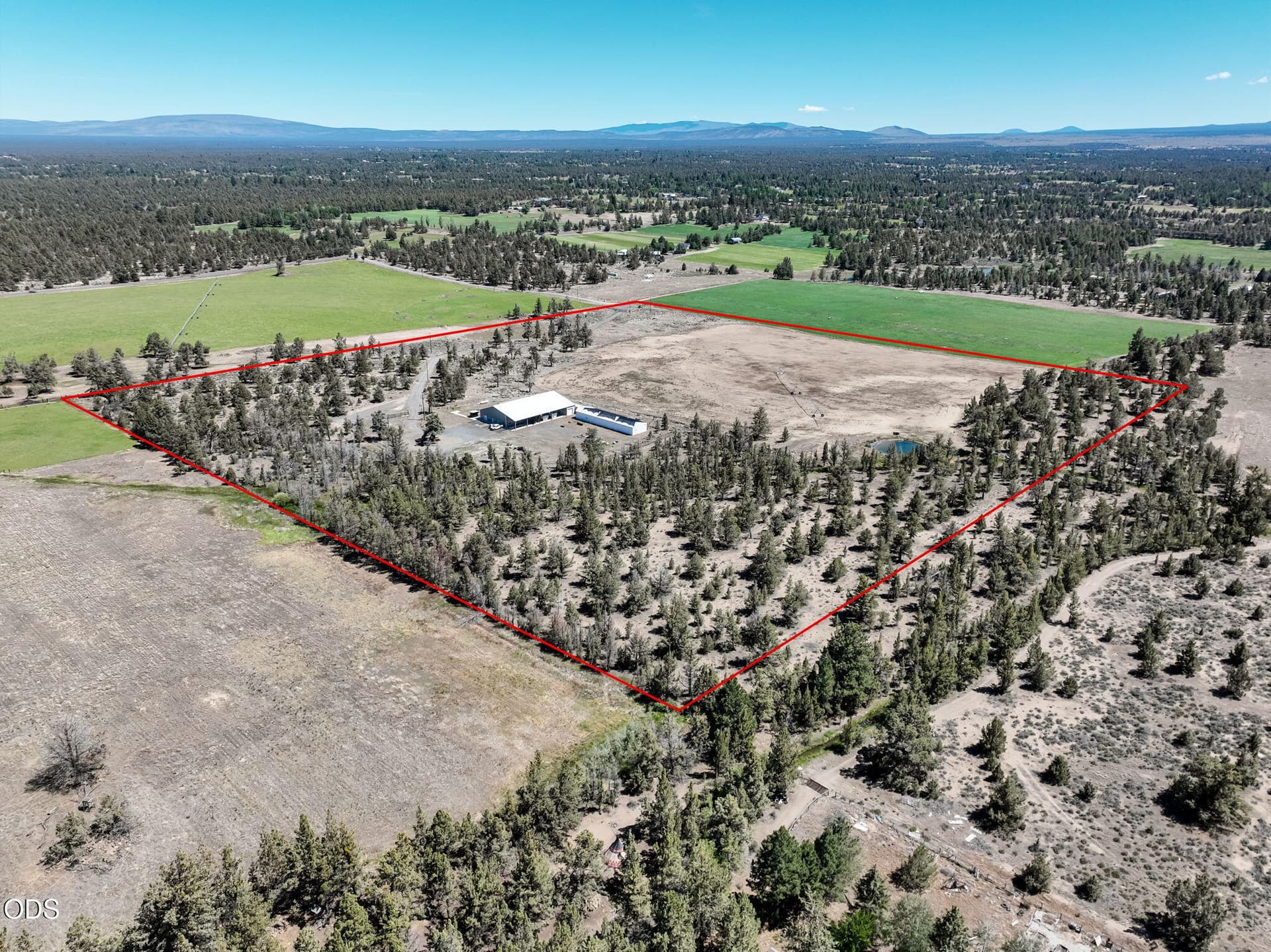 2 - Y11-web-or-mls-22280 Jason Road-11. Photo 2 of 20, 22280 Jason Drive, Bend, OR 97701