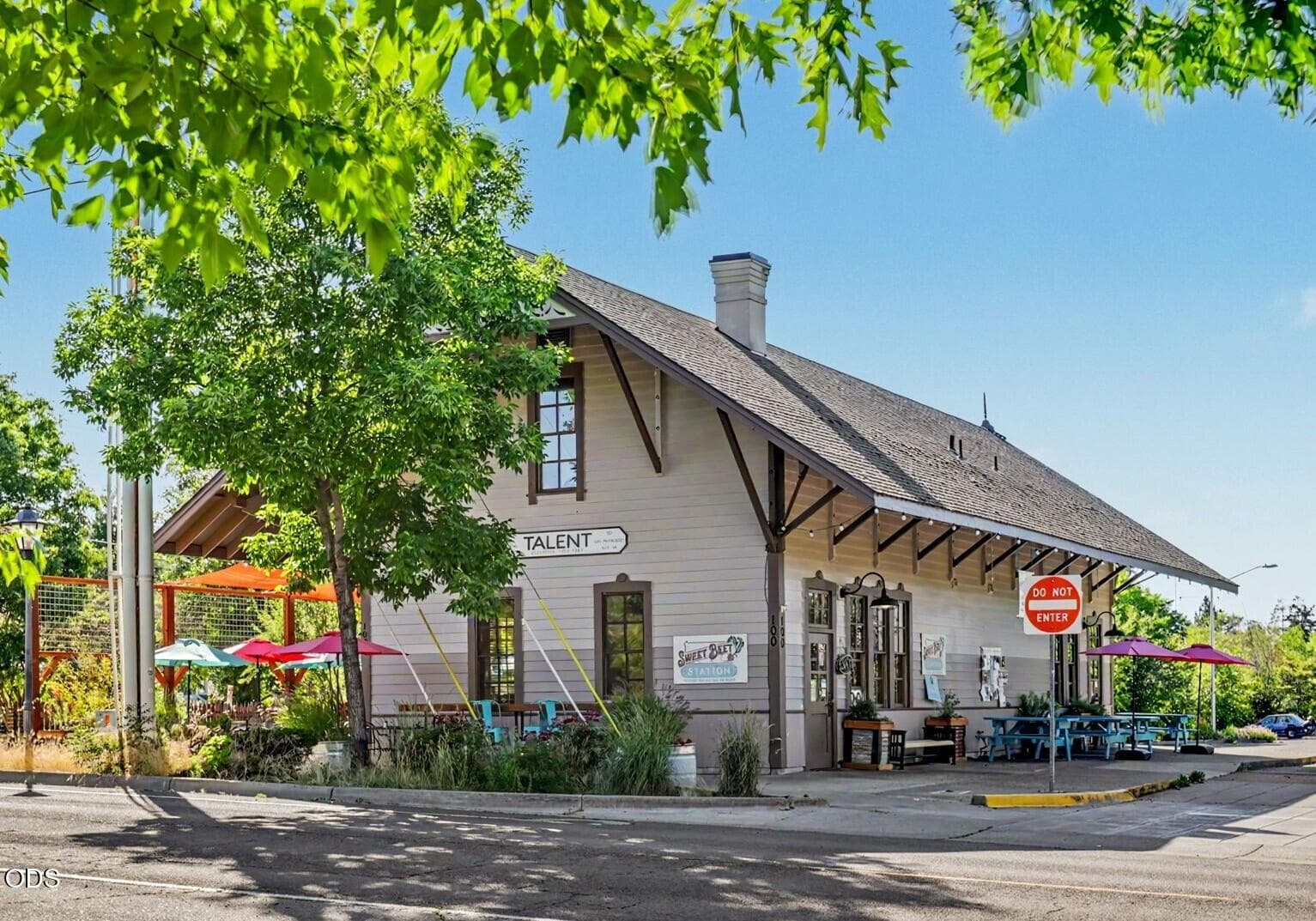 Sweet Beet Station. Photo 1 of 35, 100 E Main Street, Talent, OR 97540
