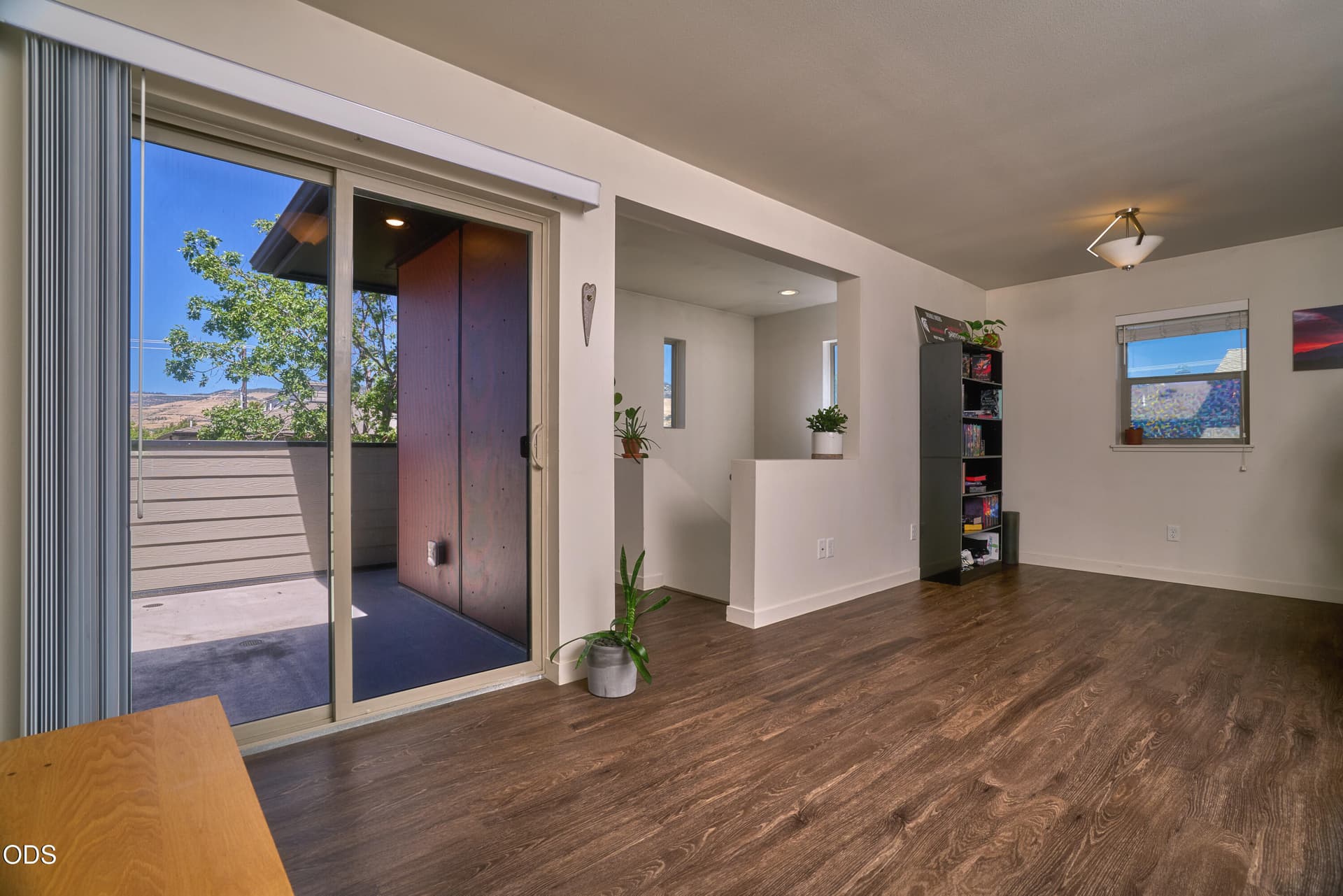 61 S Mountain Ave-03. Photo 3 of 28, 61 S Mountain Avenue, Ashland, OR 97520