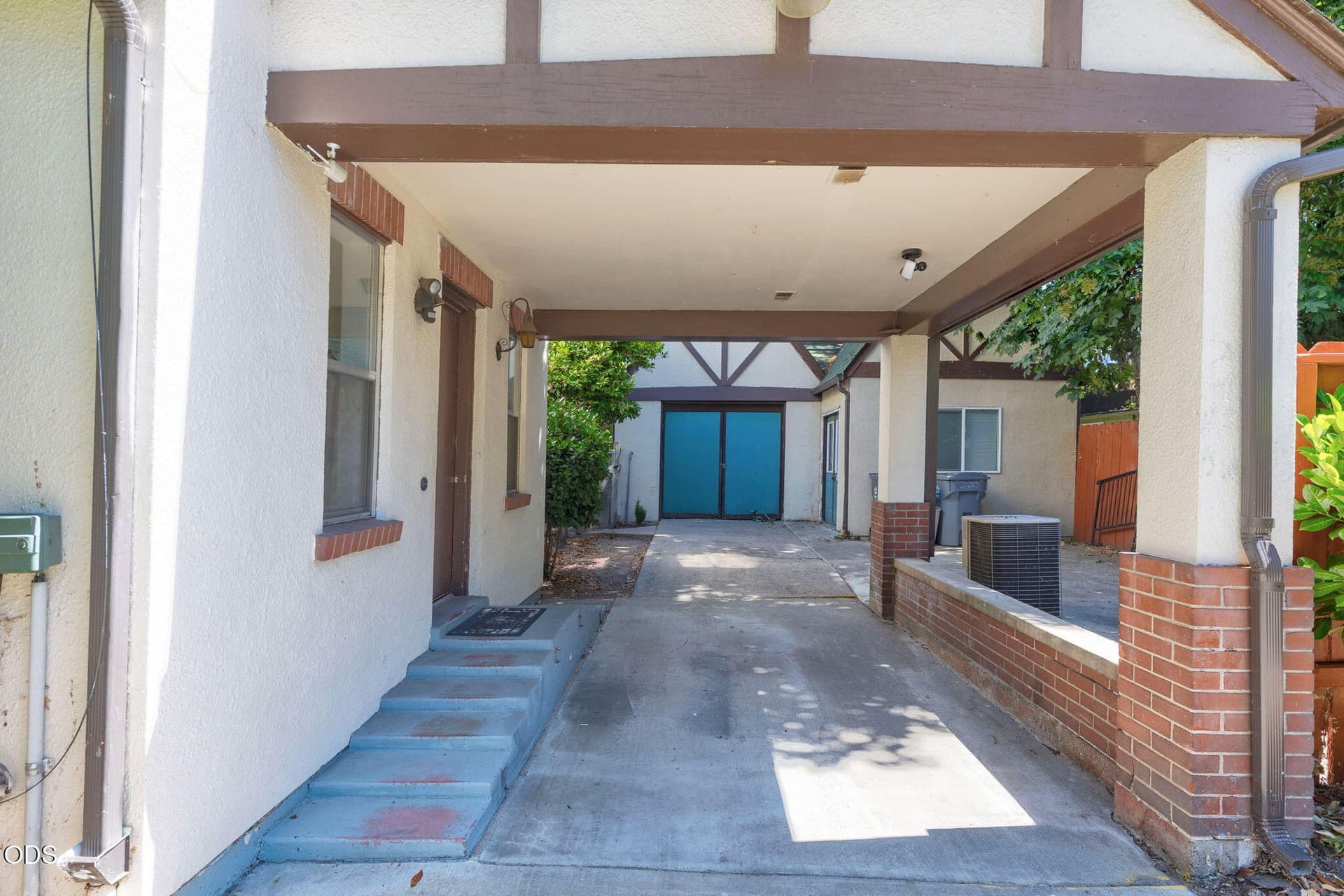 3-web-or-mls-220-nw-a-st. Photo 3 of 56, 220 NW A Street, Grants Pass, OR 97526