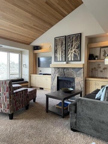 Family Room. Photo 5 of 60, 1916 Redtail Hawk Drive Unit RV45G, Redmond, OR 97756