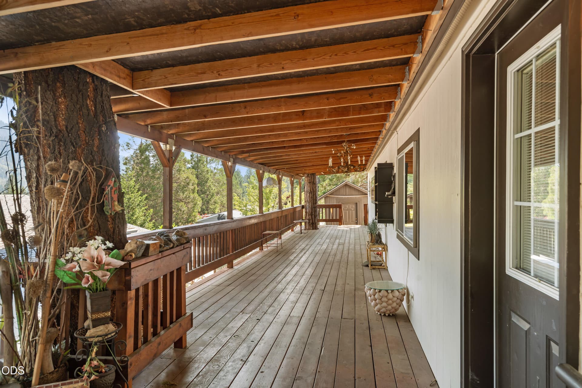 5648 foothill blvd-04. Photo 5 of 46, 5648 Foothill Boulevard Unit SPC 3, Grants Pass, OR 97526