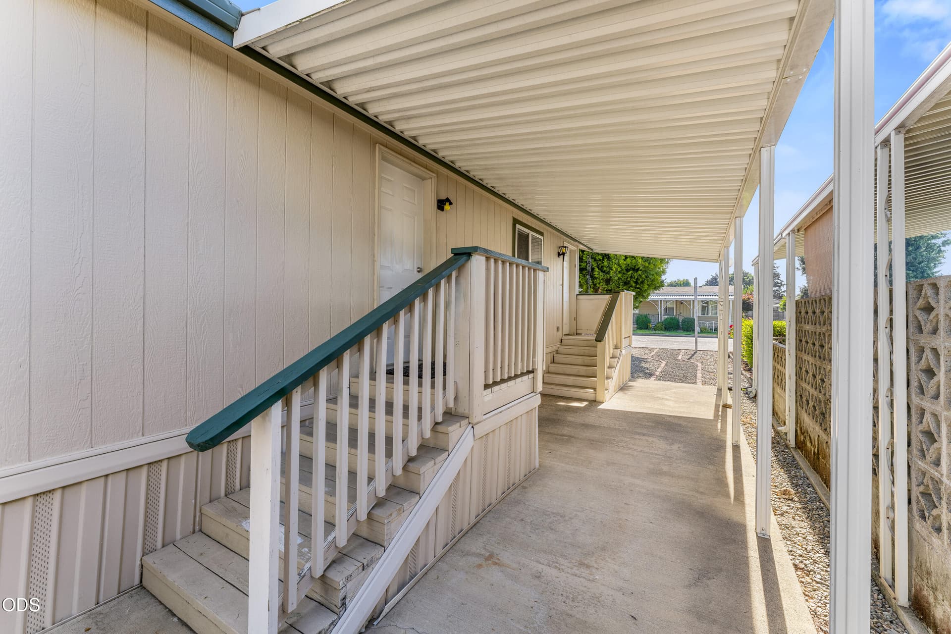 05-EXT (5 of 7). Photo 5 of 16, 750 Roguelea Lane, Grants Pass, OR 97526