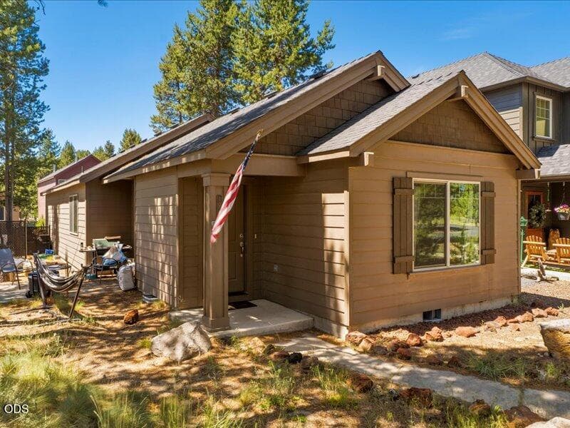 21-Exterior. Photo 1 of 23, 16558 Daisy Place, La Pine, OR 97739