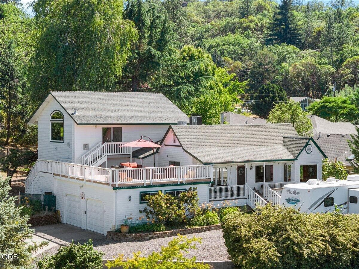 19-DJI_20260616155322_0009_D. Photo 1 of 47, 1043 Thelma Way, Grants Pass, OR 97527