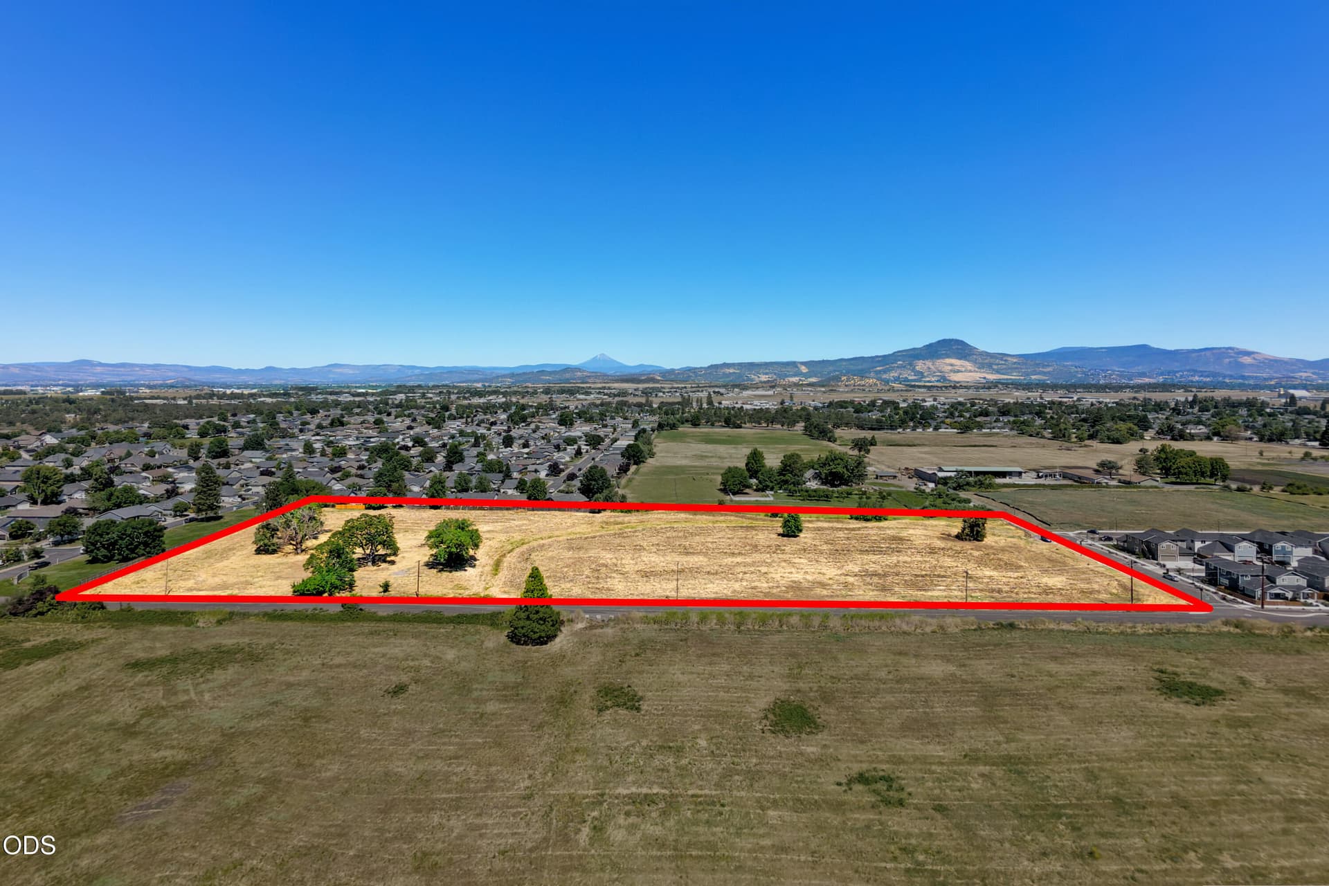 ApxGR00002. Photo 1 of 15, 4922 Gebhard Road, Central Point, OR 97502