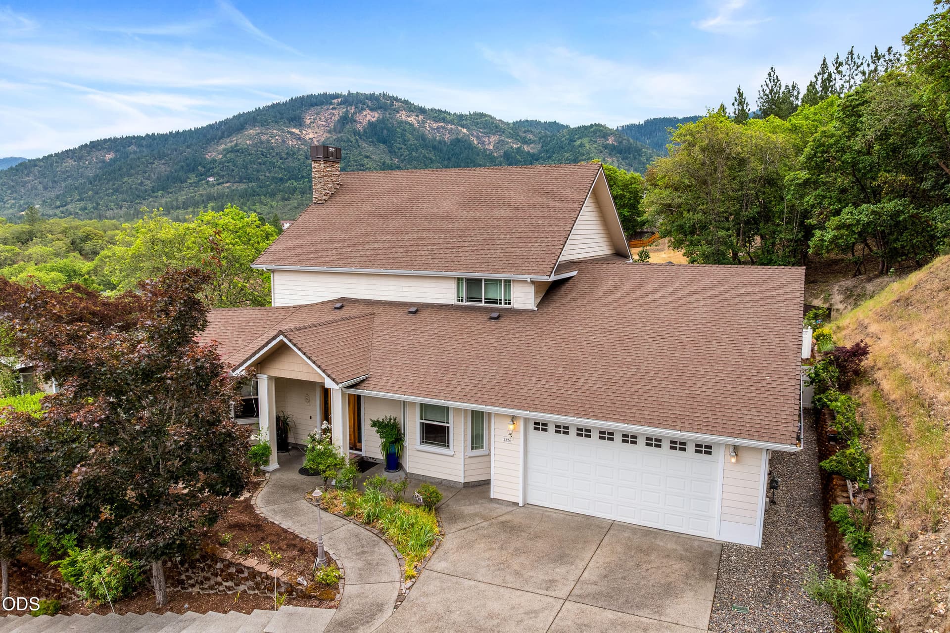 05-DRONE (5 of 6). Photo 1 of 54, 2226 SE Linden Lane, Grants Pass, OR 97527