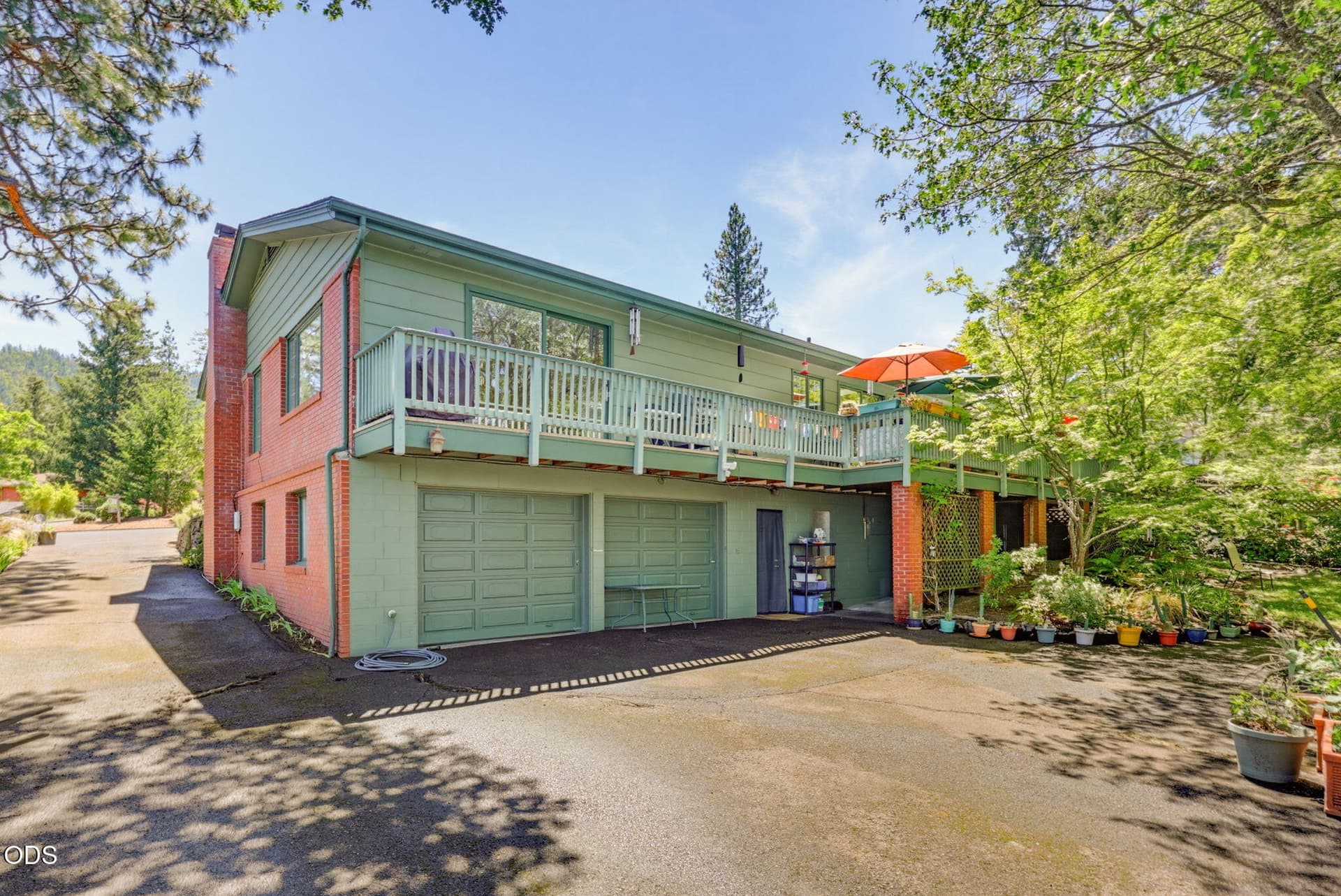ApxPW00008. Photo 5 of 47, 1365 Ponderosa Drive, Ashland, OR 97520
