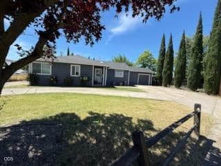IMG_4010(4). Photo 1 of 24, 2695 Merriman Road, Medford, OR 97501