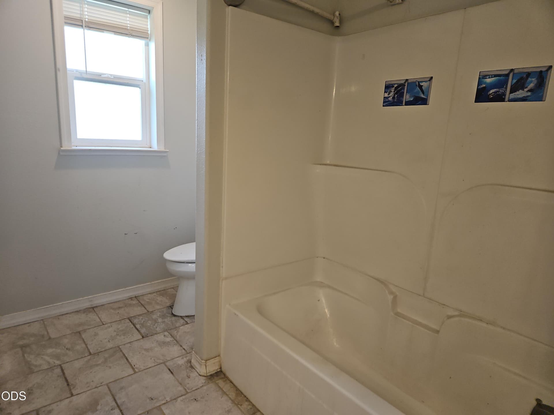 4. Bathroom 1. Photo 4 of 18, 3152 Madison Street, Klamath Falls, OR 97603