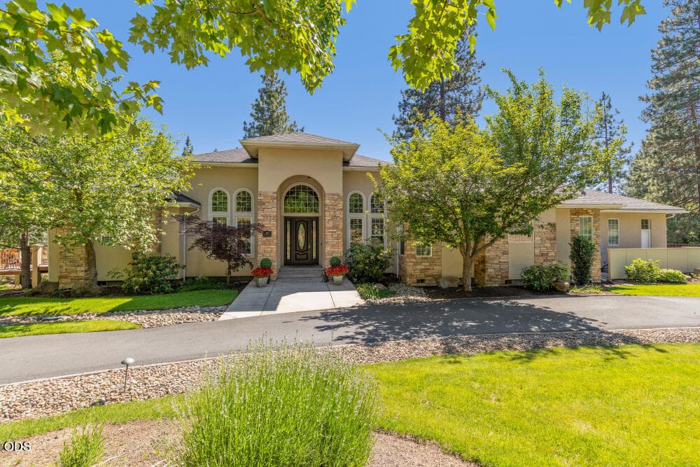 11810MerganserRd-1. Photo 2 of 117, 11810 Merganser Road, Klamath Falls, OR 97601
