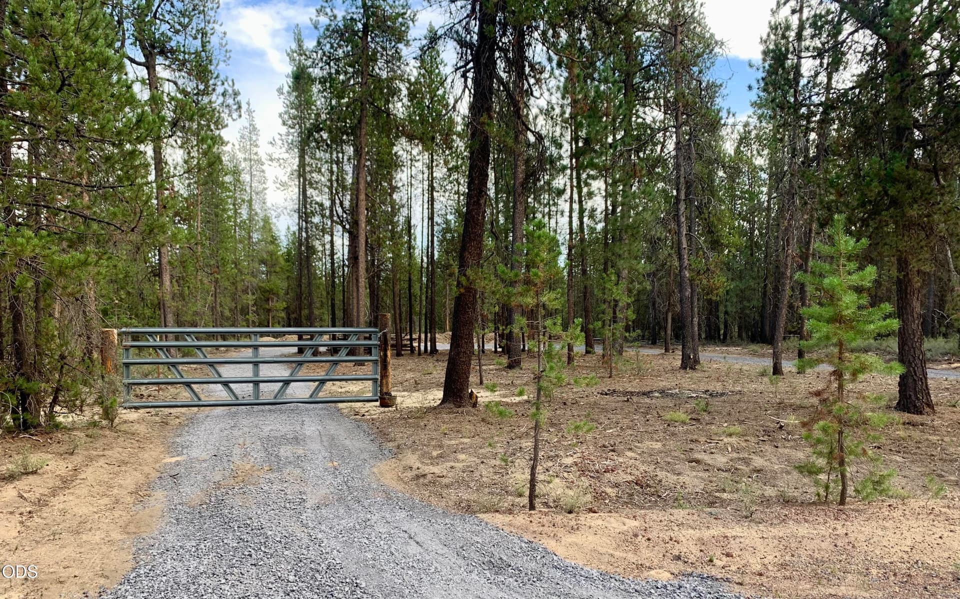1. Photo 1 of 6, 0 Kamloop Lane, Gilchrist, OR 97737