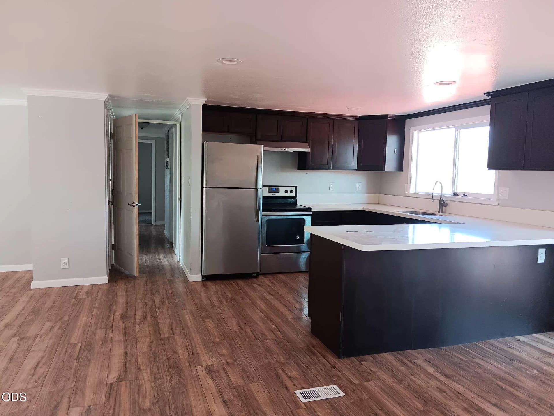 13491. Photo 5 of 18, 5540 Dewitt Avenue, Klamath Falls, OR 97601