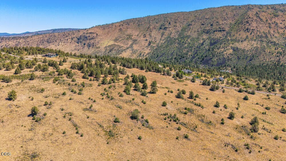 ParadiseHillsLotUpdates-29. Photo 4 of 25, 0 Best View Drive Unit 890753, Klamath Falls, OR 97601