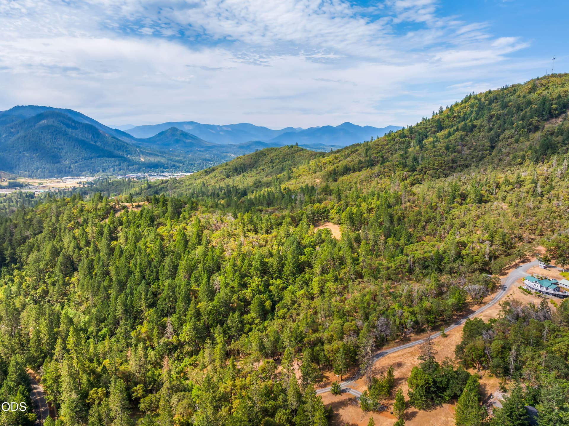 Aerial View. Photo 4 of 25, 1238 W Jones Creek Road Unit Lot 1, Grants Pass, OR 97526