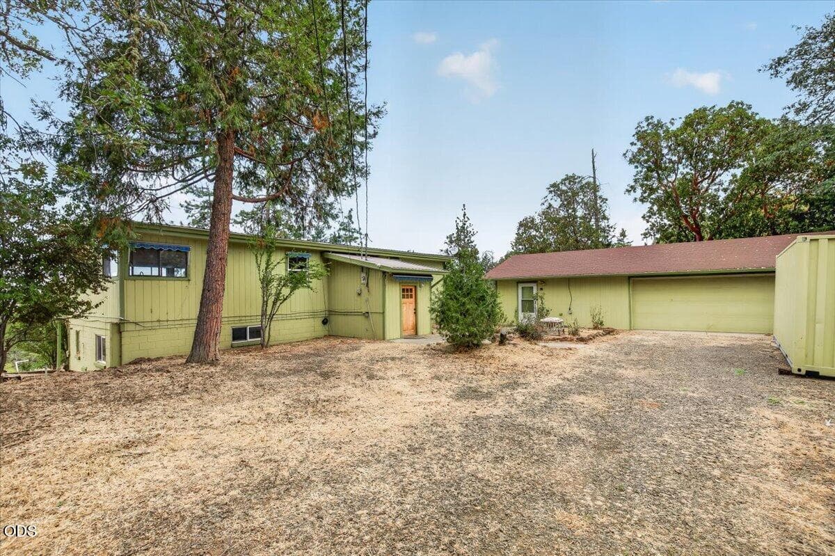 07-8. Photo 4 of 61, 7065 Monte Vista Court, Eagle Point, OR 97524