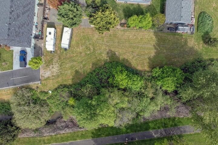 hw3. Photo 3 of 8, 895 Holley Way, Central Point, OR 97502