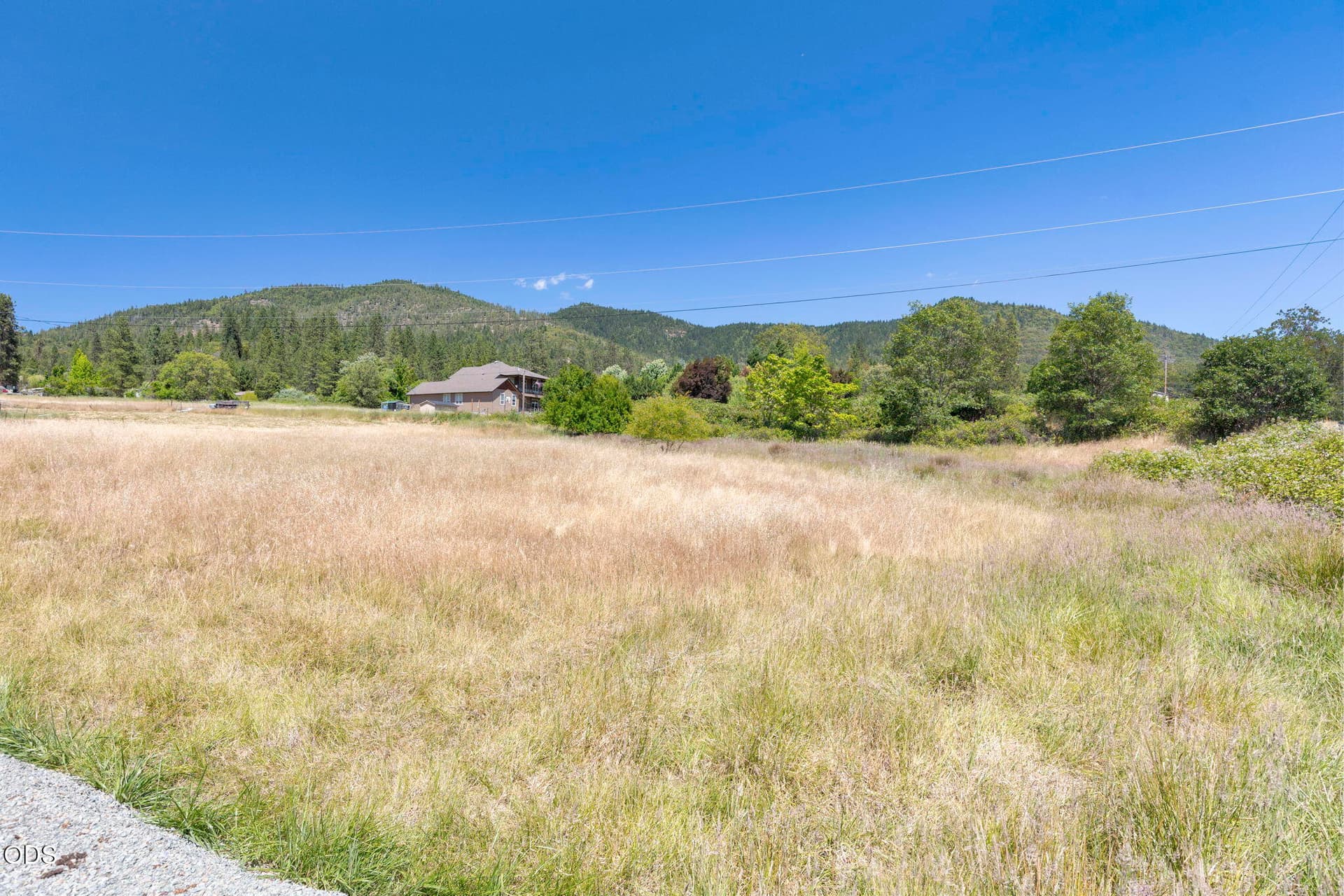 Main. Photo 1 of 17, 476 NW Scenic Drive, Grants Pass, OR 97526