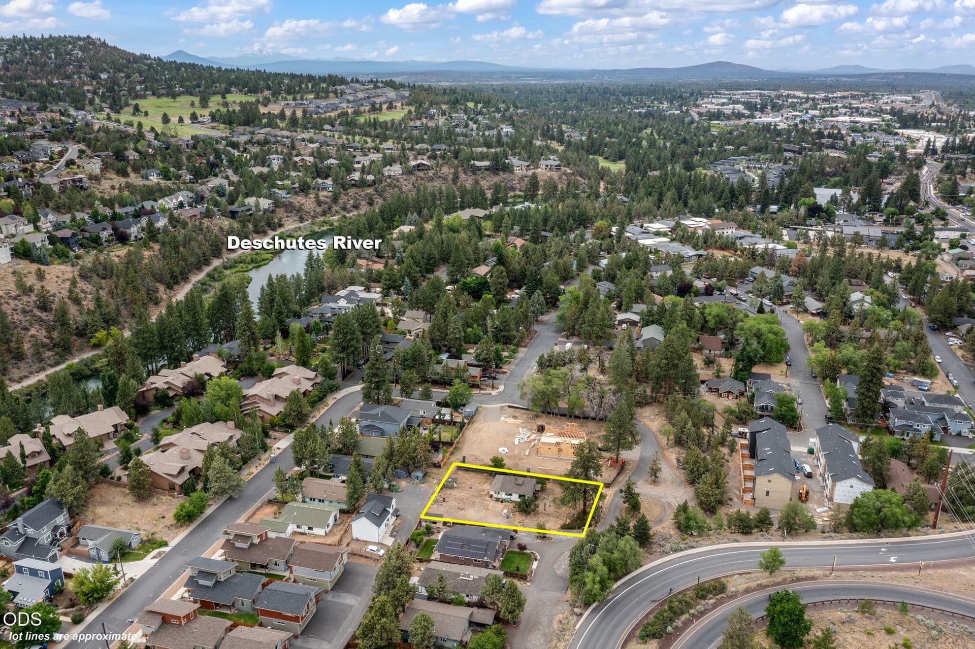 hill14. Photo 2 of 16, 1929 NW Hill Street, Bend, OR 97703