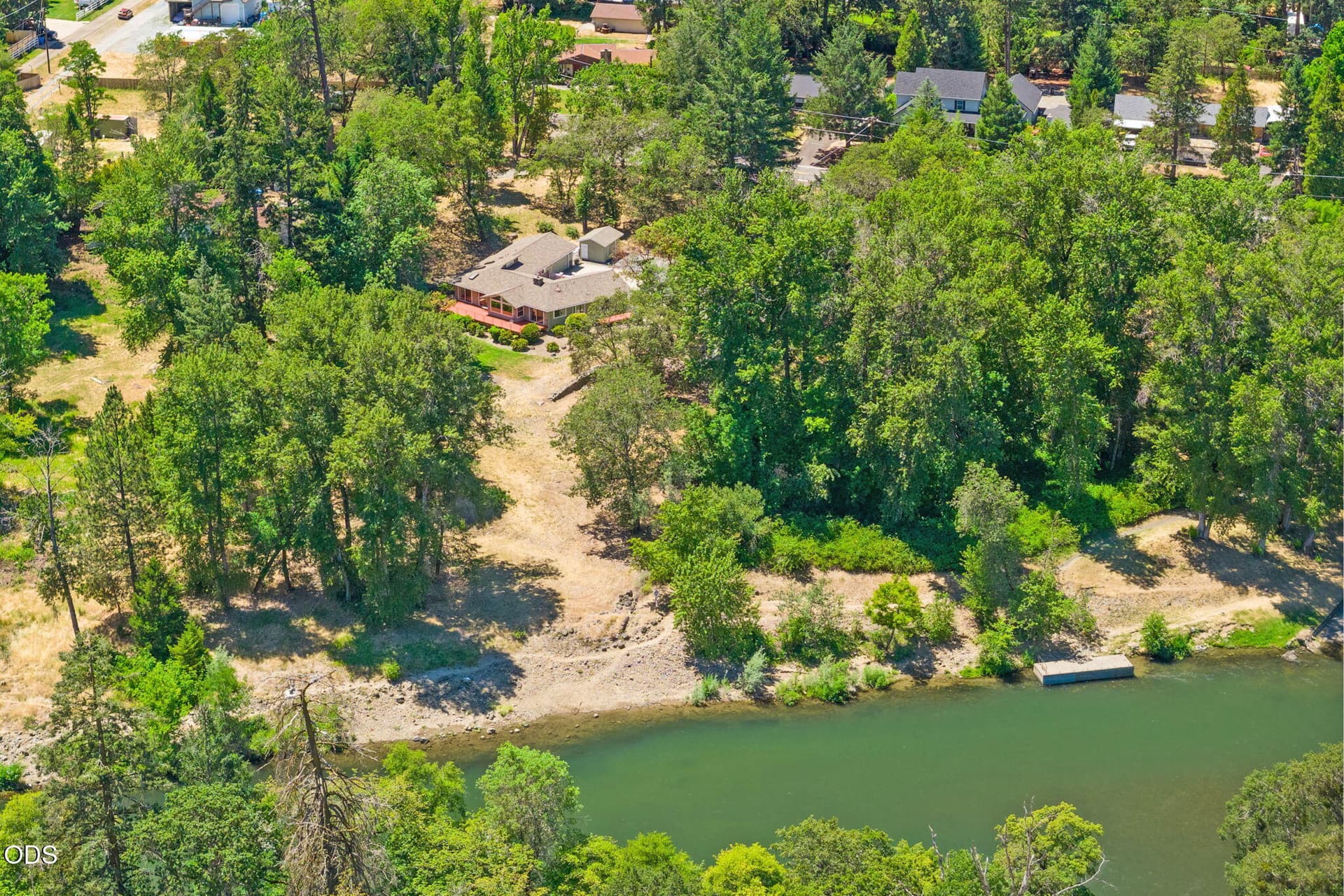 3. Photo 3 of 69, 290 Chinook Park Lane, Grants Pass, OR 97527