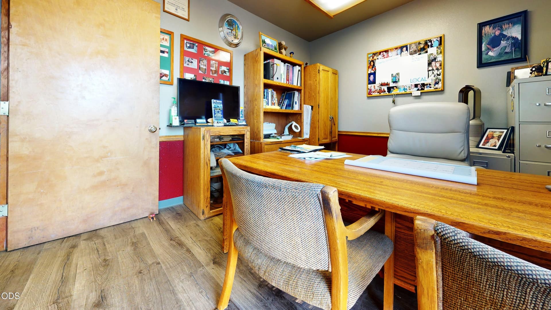 MAIN OFFICE. Photo 2 of 19, 62980 Boyd Acres Road Unit # D1, Bend, OR 97701