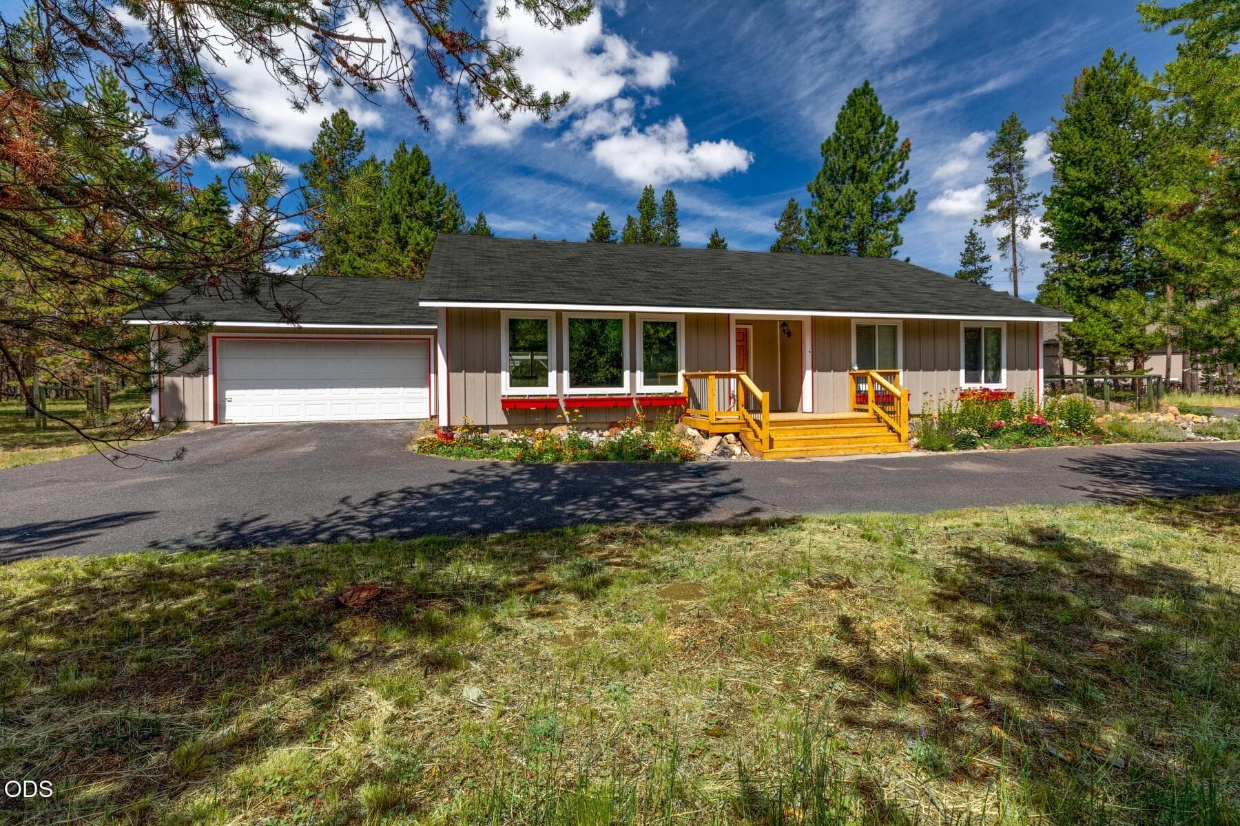 batch_2 - 55219LazyRiverDr-2. Photo 2 of 48, 55219 Lazy River Drive, Bend, OR 97707