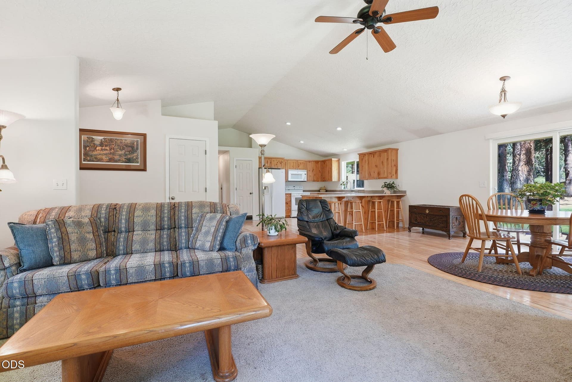 6-web-or-mls-Riley_Visuals_006. Photo 5 of 57, 19184 Baker Road, Bend, OR 97702