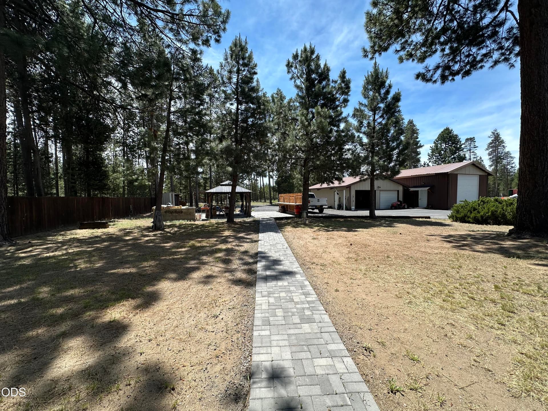 IMG_8653. Photo 2 of 30, 15531 Federal Road, La Pine, OR 97739