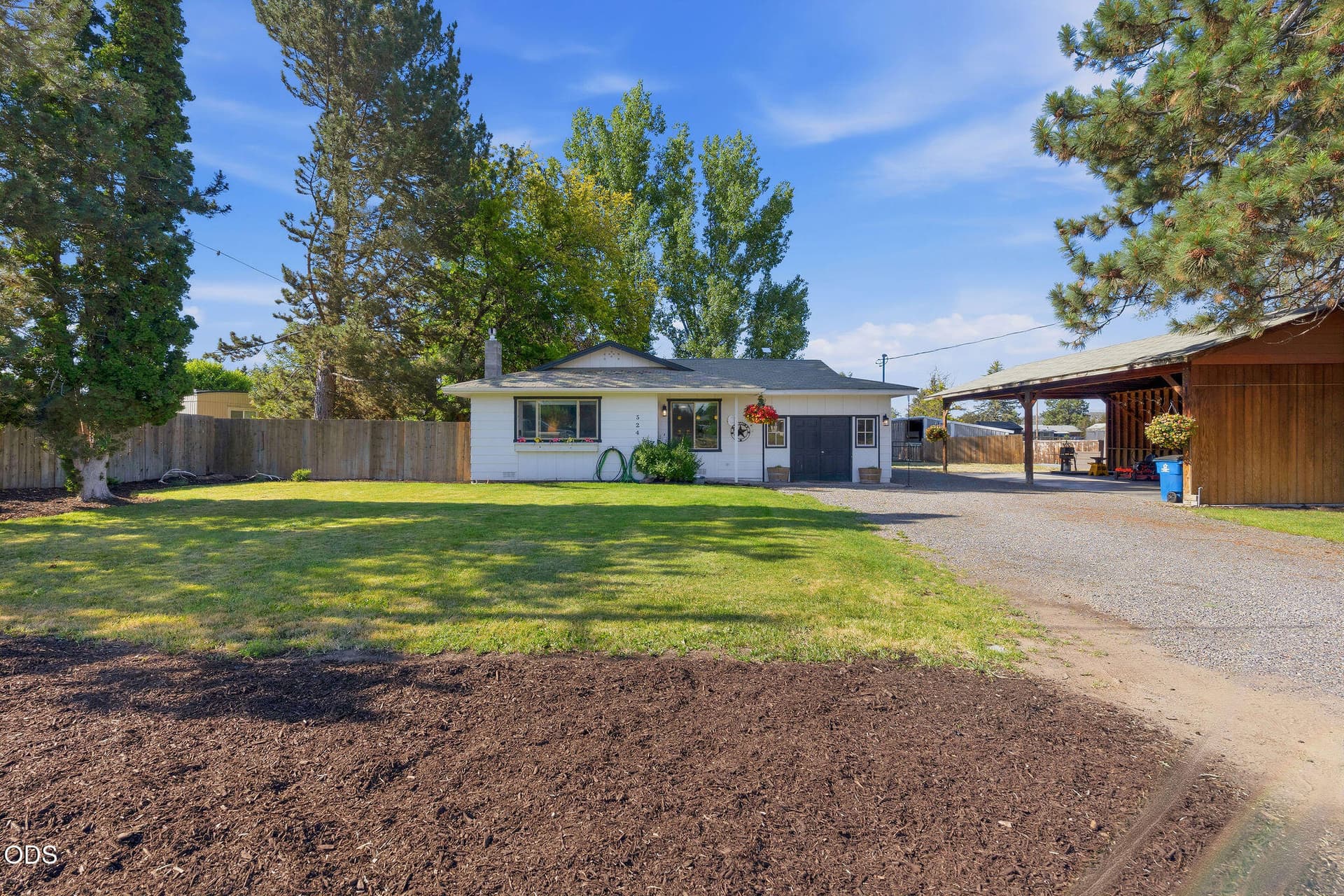 8T3A0698. Photo 3 of 32, 524 NW Martingale Road, Prineville, OR 97754