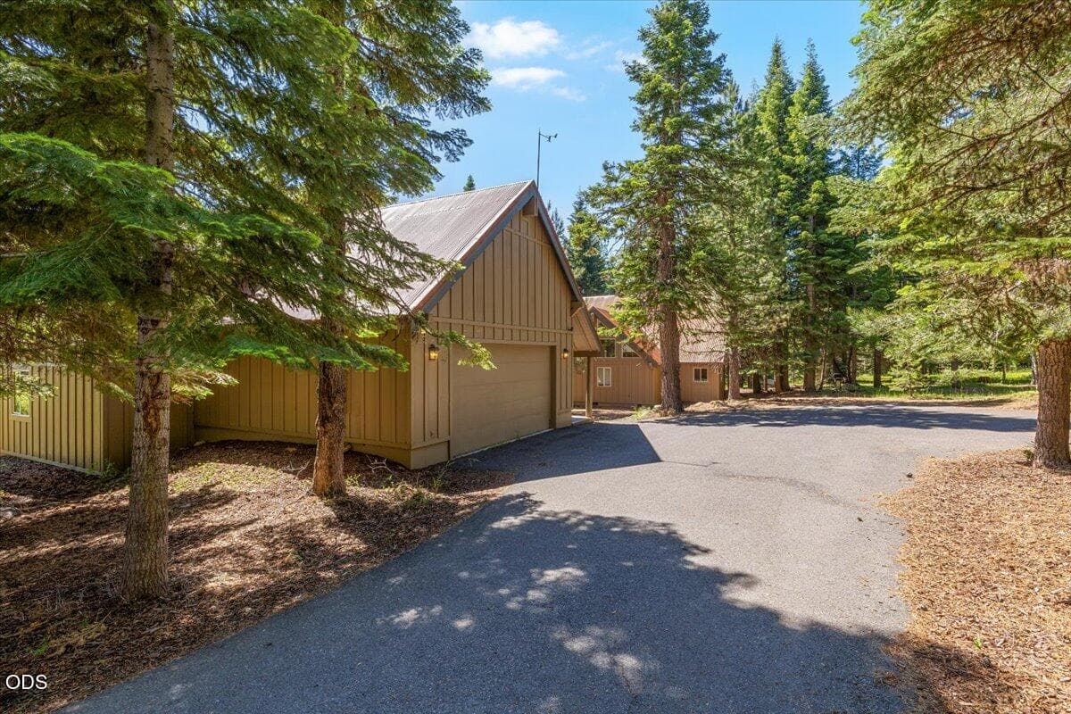 1. Photo 2 of 58, 42256 Skiway Drive, Klamath Falls, OR 97601
