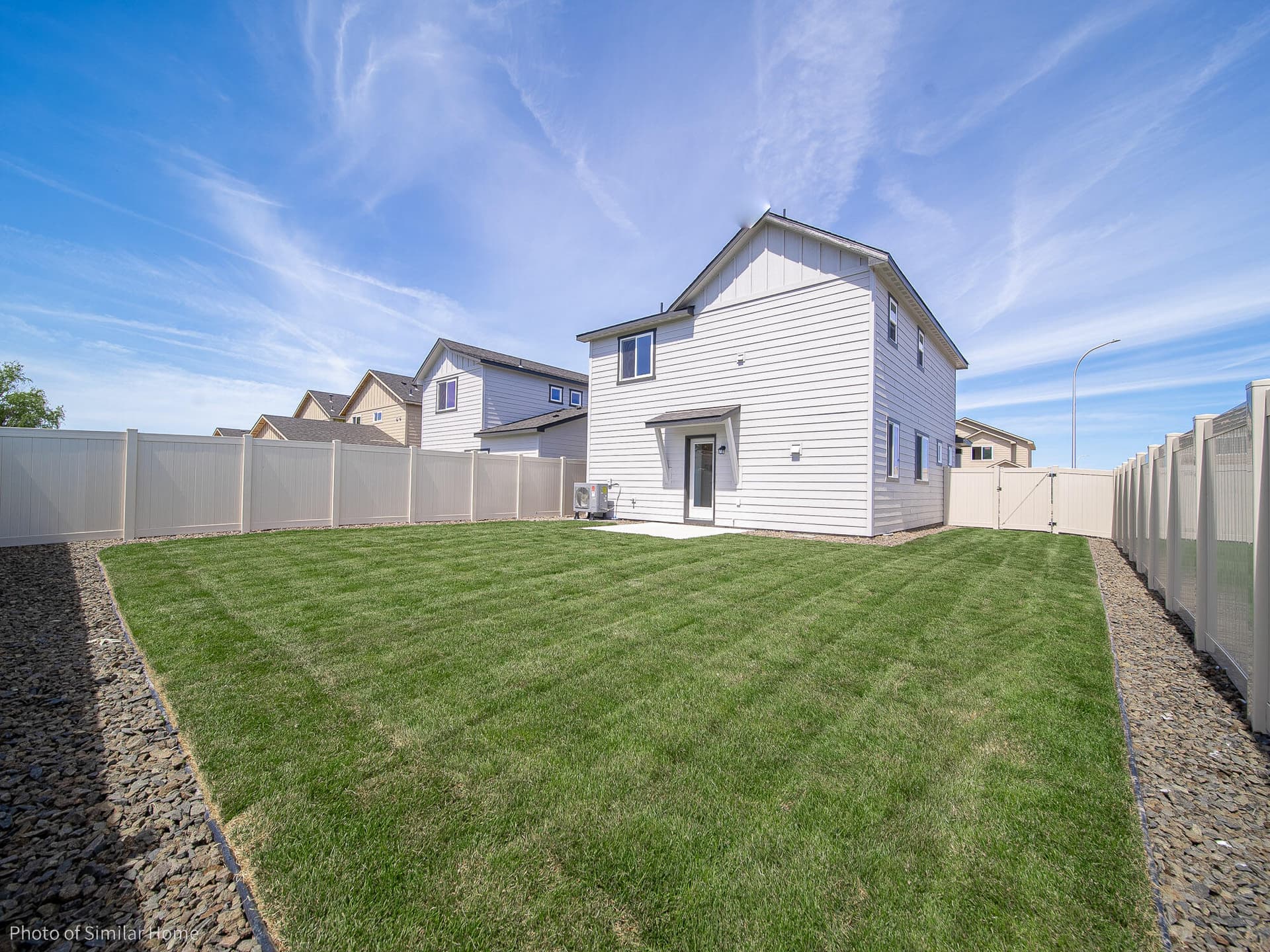 Cascade-2. Photo 4 of 10, 2708 NW 28th Street, Redmond, OR 97756