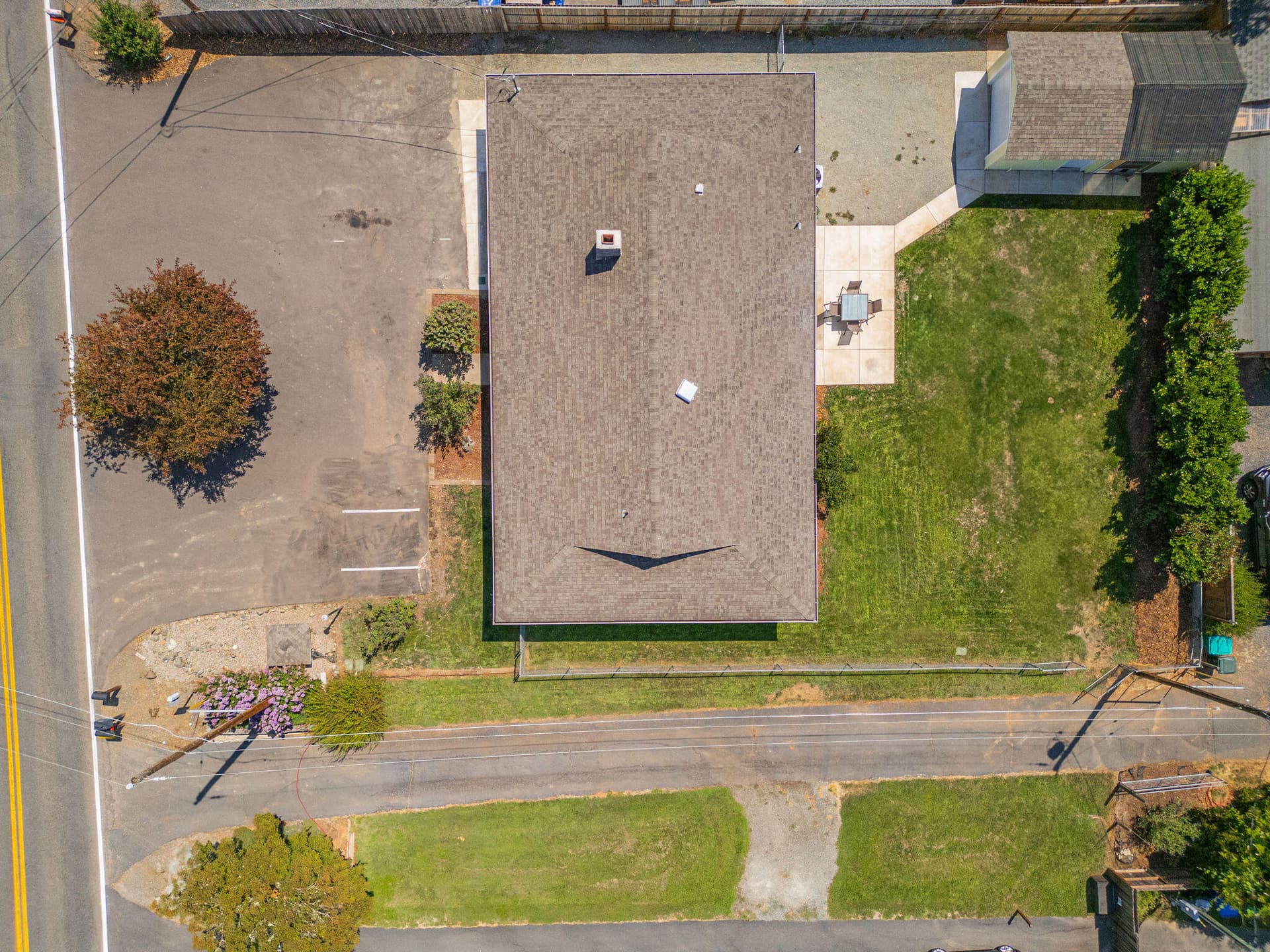 HD-13. Photo 4 of 31, 2040 Hamilton Lane, Grants Pass, OR 97527