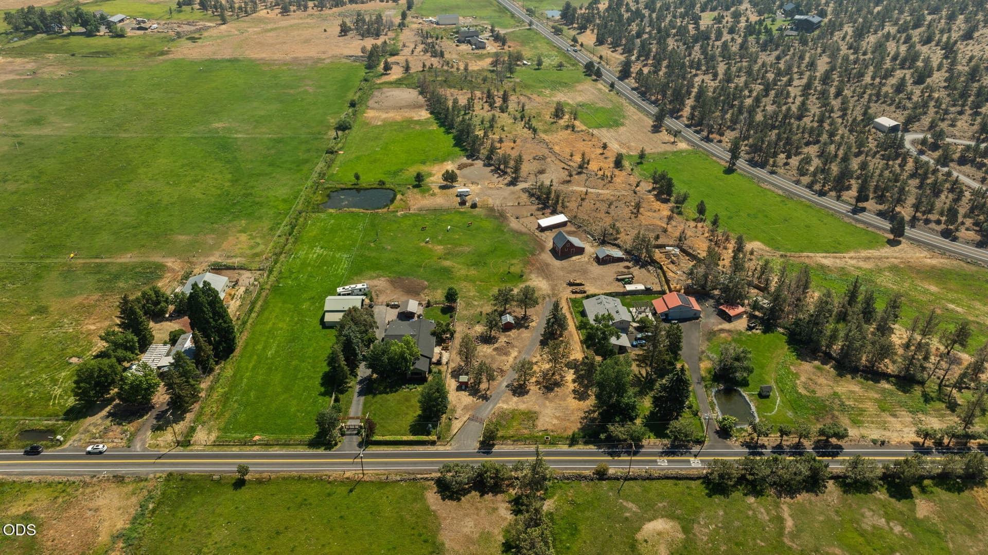 2 - 2-web-or-mls-Riley Visuals-2. Photo 3 of 52, 65880 93rd Street, Bend, OR 97703