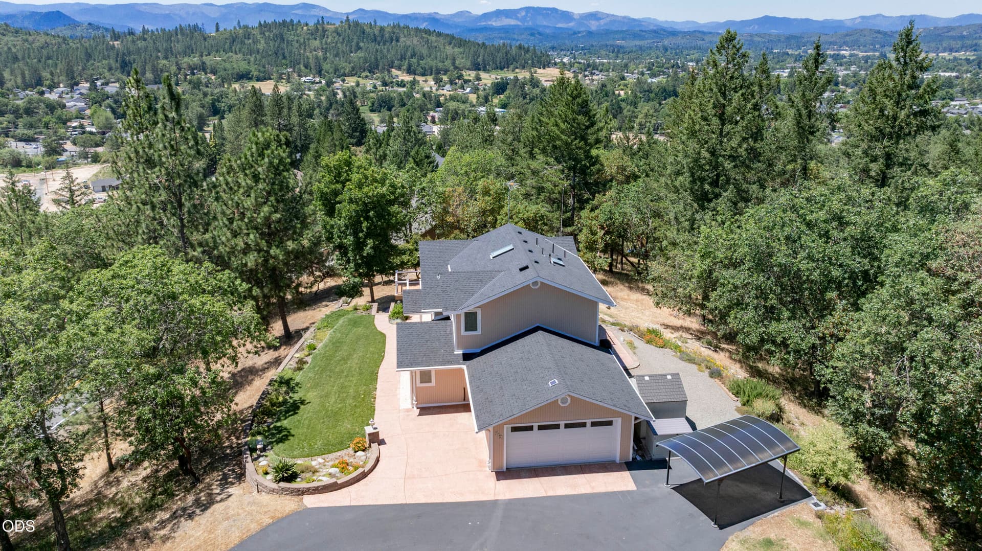 Aerial View of Acreage. Photo 4 of 67, 712 Colleen Court, Grants Pass, OR 97527
