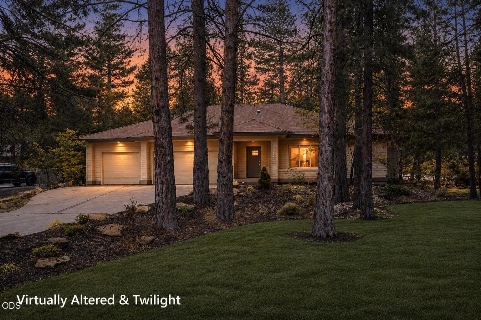 ChristmasRidgeTwilight. Photo 2 of 53, 20387 Christmas Ridge, Bend, OR 97702