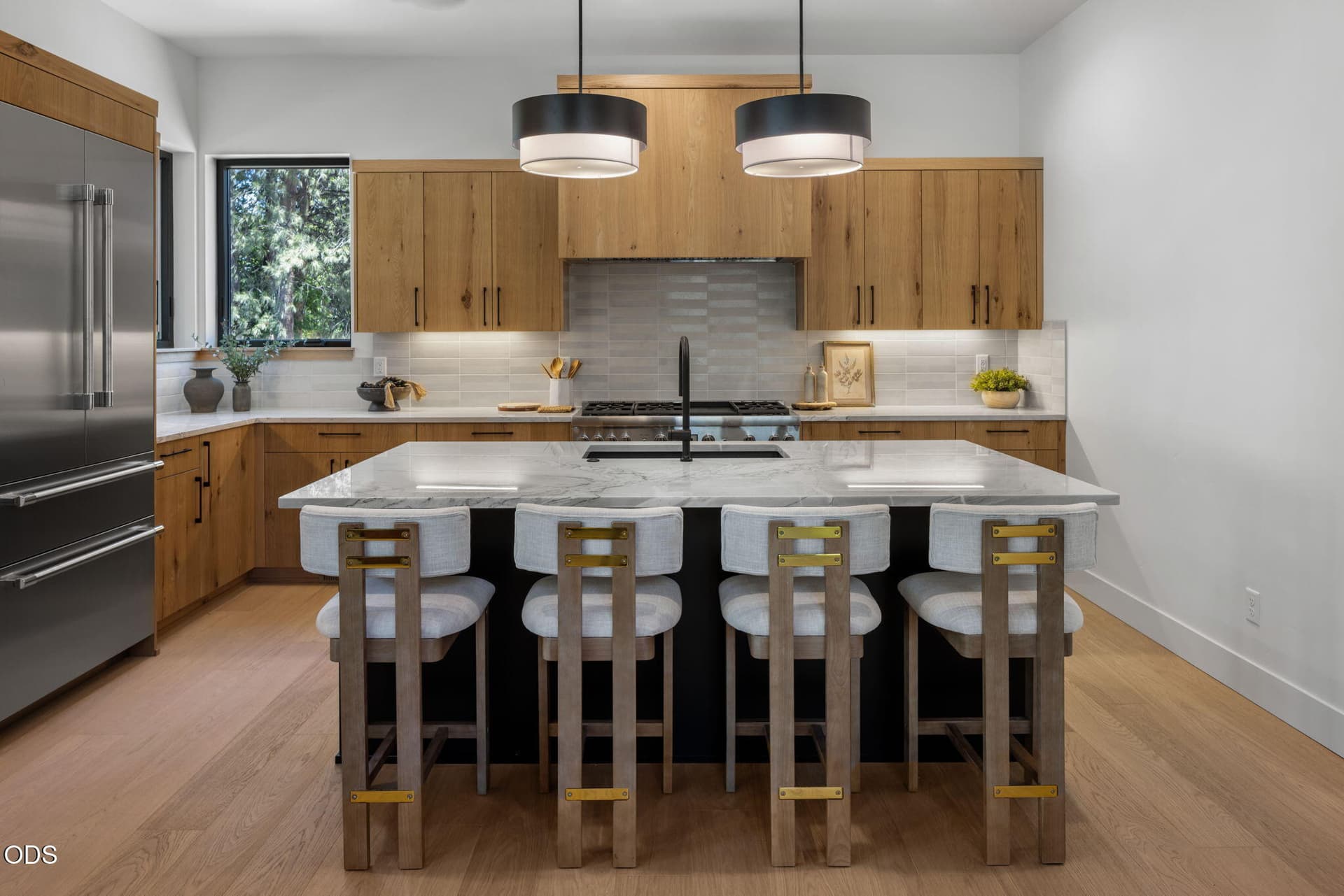 Kitchen. Photo 3 of 68, 1565 NW Galveston Avenue, Bend, OR 97703