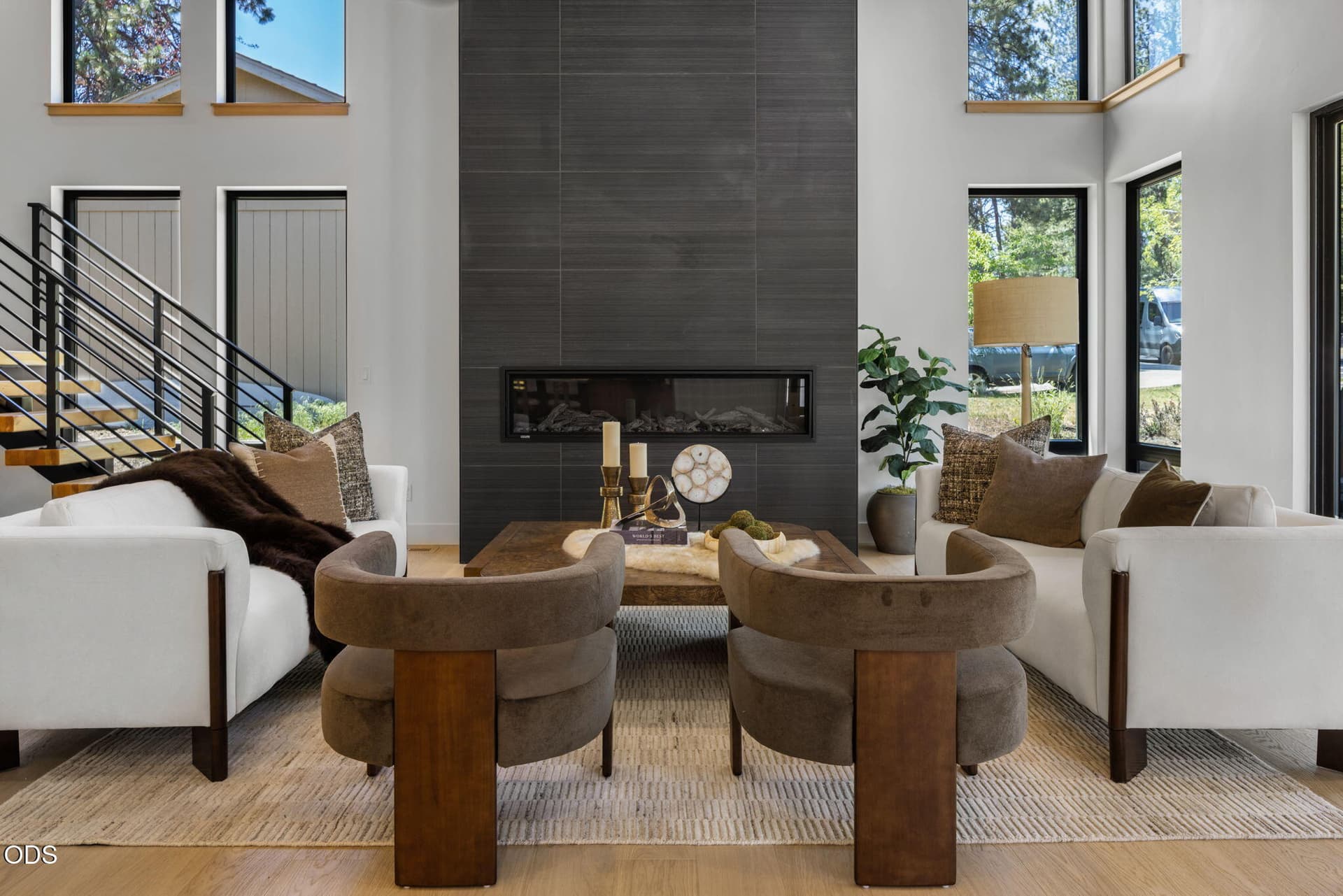 Living. Photo 4 of 68, 1565 NW Galveston Avenue, Bend, OR 97703