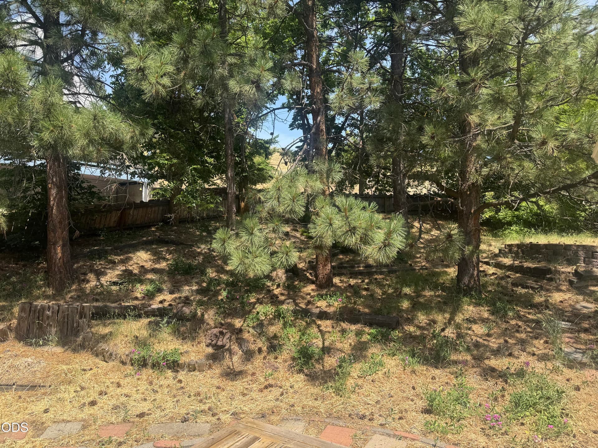 IMG_8810. Photo 2 of 18, 1936 Lancaster Avenue, Klamath Falls, OR 97601