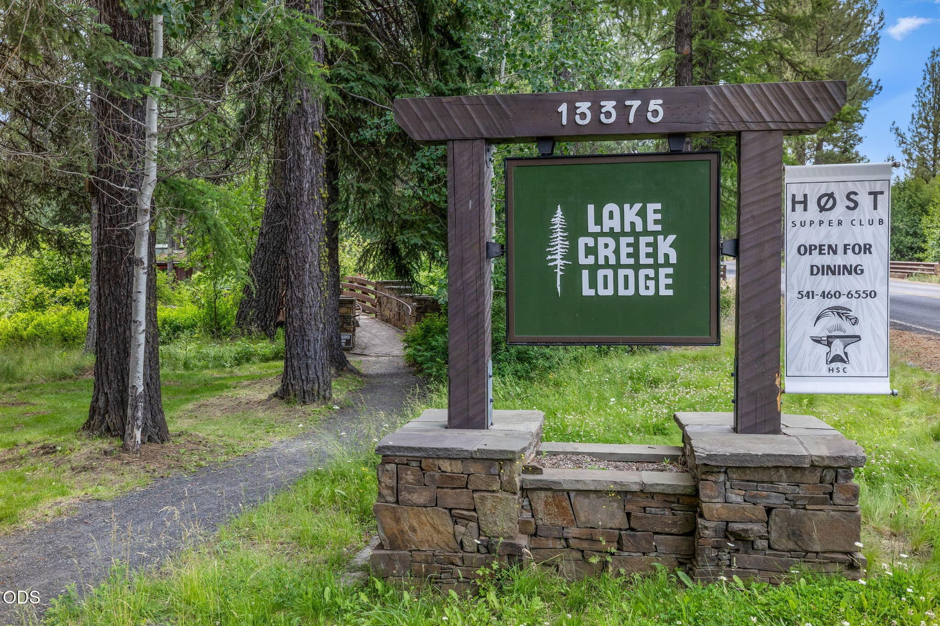 2026_06_25_lake-creek-lodge-1. Photo 1 of 68, 13375 SW Forest Service Road 1419, Camp Sherman, OR 97730