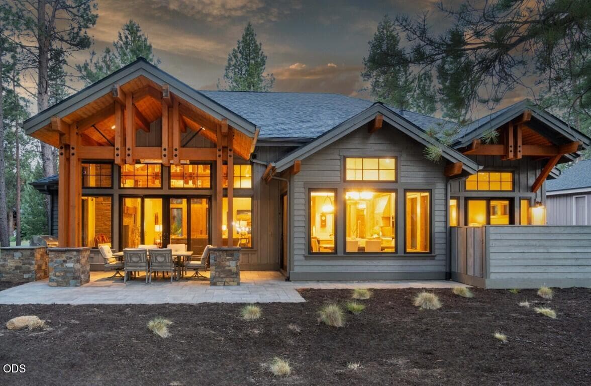 002. Photo 2 of 54, 56370 Fireglass Loop Unit 179, Bend, OR 97707
