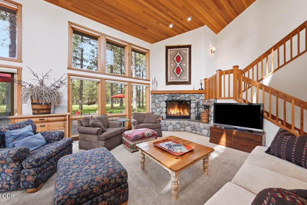 18-web-or-mls-Riley_Visuals-18. Photo 5 of 84, 71190 Fiddleneck Lane Unit GH 14, Black Butte Ranch, OR 97759