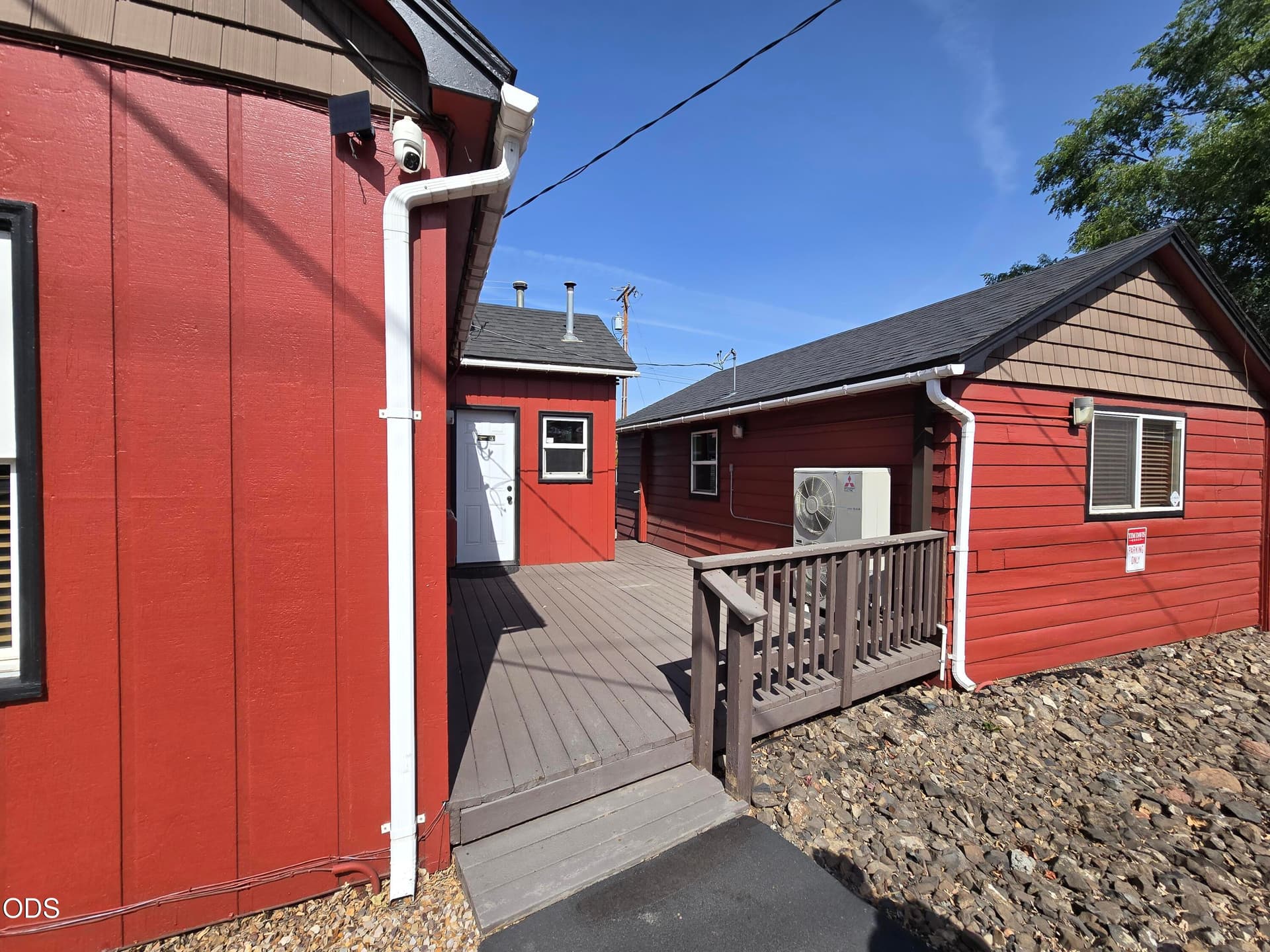 20260625_100055. Photo 4 of 18, 1427 SW Highland Avenue, Redmond, OR 97756